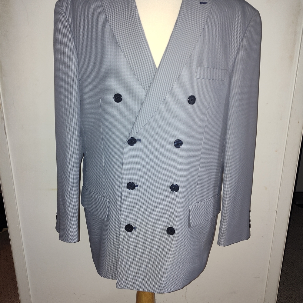 8 Button Double Breasted Suit